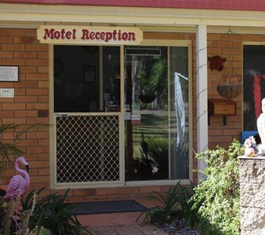 Copper Country Motor Inn & Restaurant