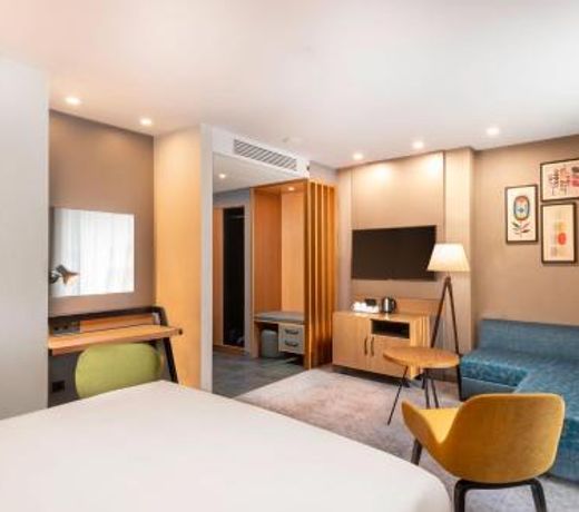 Holiday Inn Yerevan - Republic Square, an IHG Hotel
