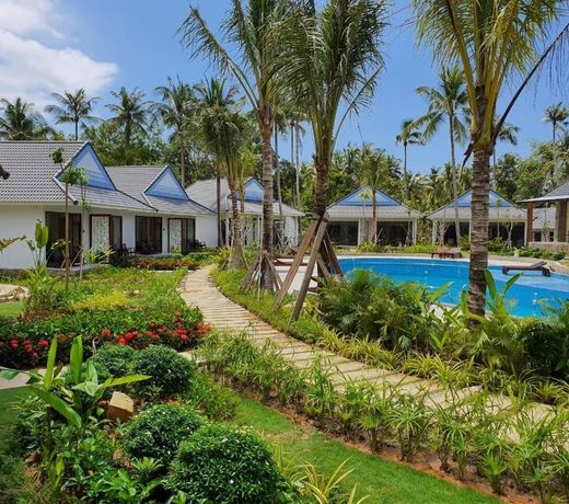 Kingo Retreat Resort