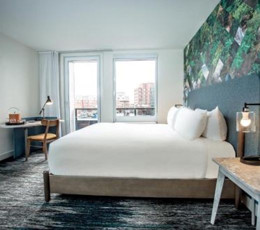 Canvas Moncton, Tapestry Collection By Hilton