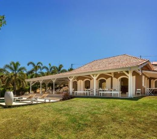 Villa Cerisier piscine et vue imprenable sur la mer