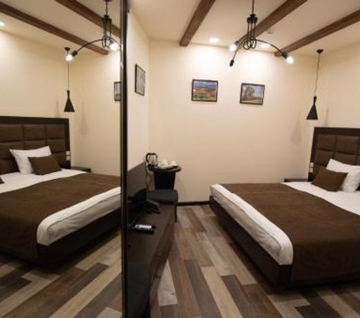 BOUTIQUE LIVING Hotel