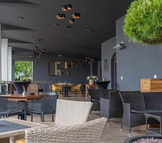 Hotel Leonardo