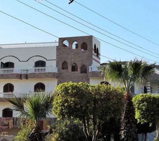 Luxor Bella Vista Apartments and Hotel