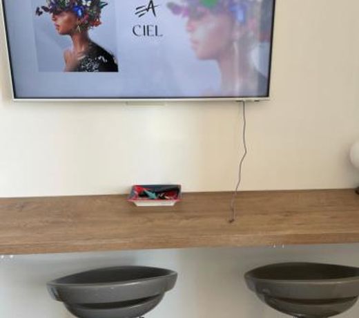 FABULOUS !!APARTMENT A FRONT OF LEGENDARY MONTE CARLO BEACH and TENNIS CLUB !