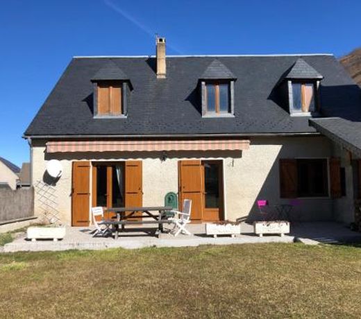 églantine maison individuelle au coeur de loudenvielle