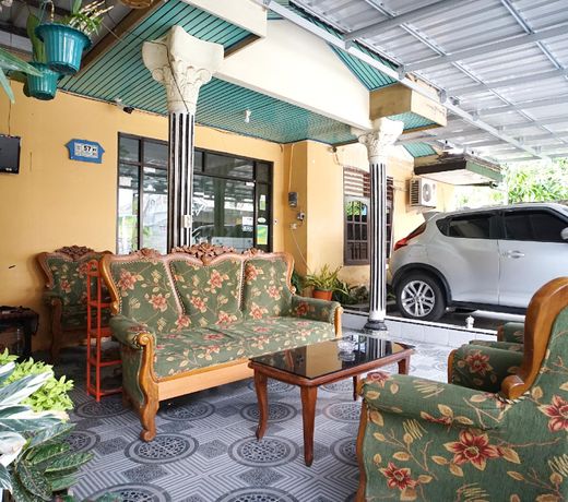 SPOT ON 1854 Sepinggan Asri Syariah Guesthouse