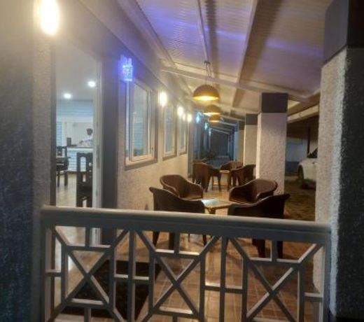 Bruton resorts