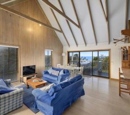 Blue Oar Beach House Arrawarra Headland