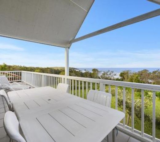Blue Oar Beach House Arrawarra Headland
