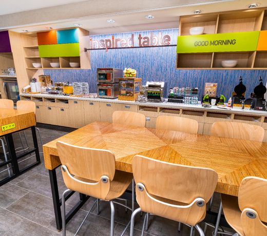 Home2 Suites by Hilton Bakersfield