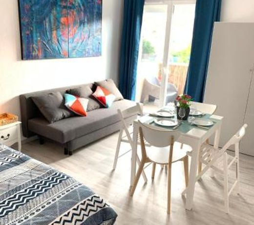 Charmant studio avec climatisation et parking