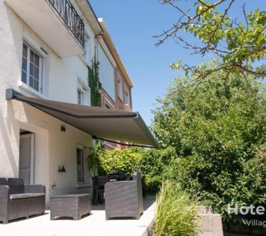 Large house close to city center Limoges