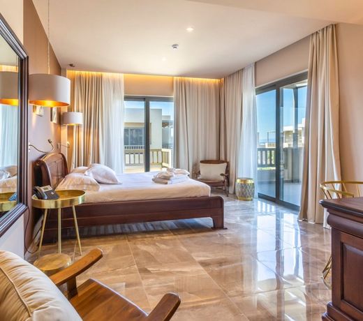 Elysian Luxury Hotel and Spa