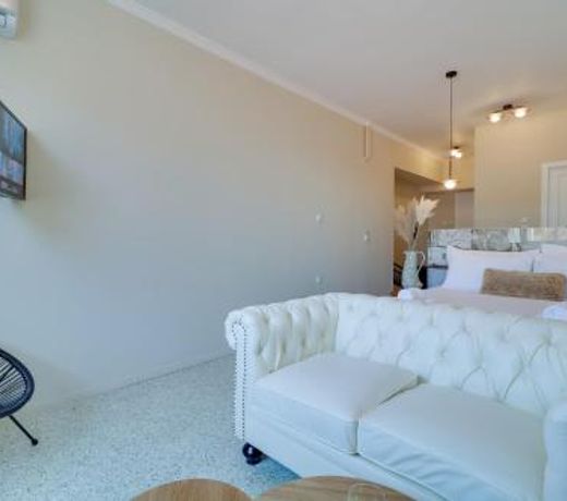 Ermou Fashion Suites by Living-Space