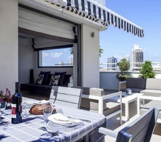 Design 2 Bdr Duplex Penthouse Rothschild #TL54