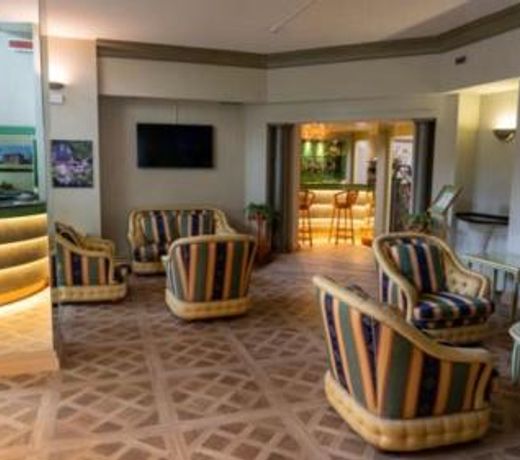 Crystal Hotel Varese