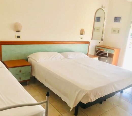 HOTEL ADRIA BEACH