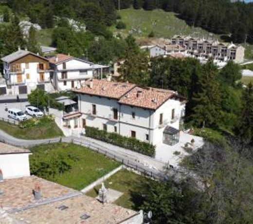 albergo il gatto bianco