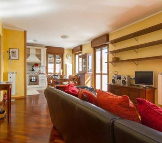 Bright house with 2 bedrooms & a unique terrace
