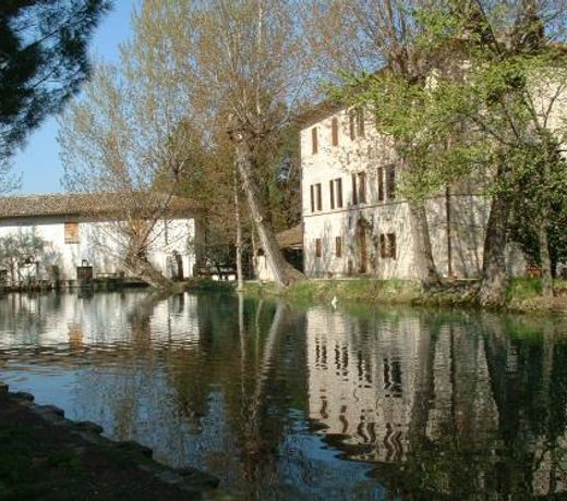 Villa dell antico mulino