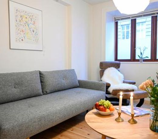 Sanders Park - One-Bedroom Apartment Close to the Metro Station