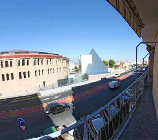 3 bedrooms appartement with city view balcony and wifi at Villena