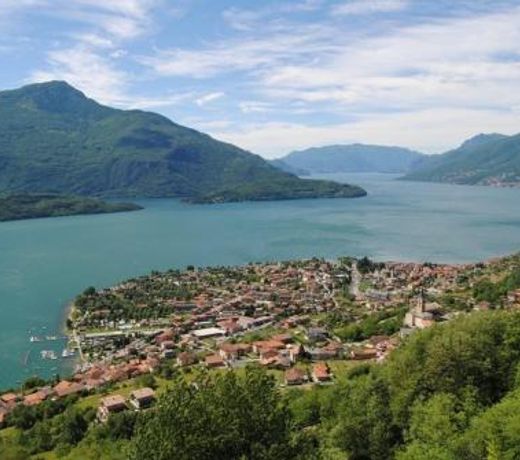 Ferienwohnung mit pool am Comer See