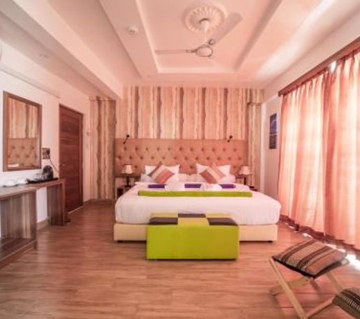 Rosy Villa Hotel