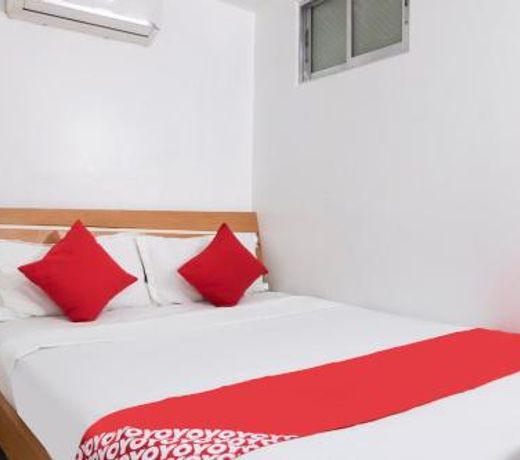 OYO 416 Lucky Hotel