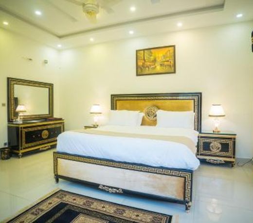 Canadian Inn Islamabad