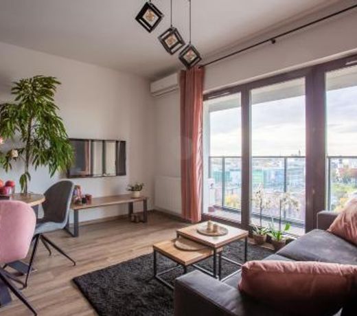 Glamour Apartment City View