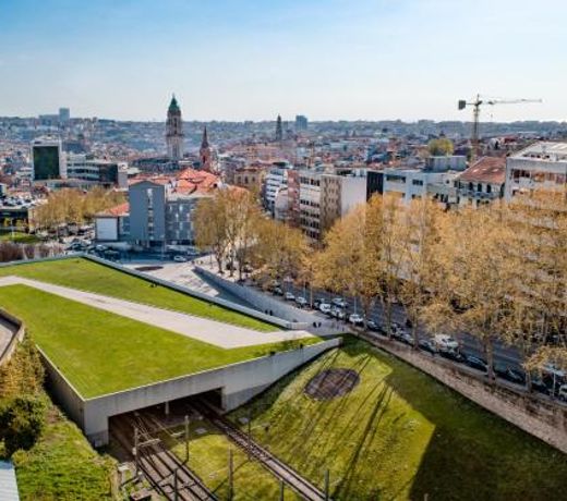 YOTEL Porto