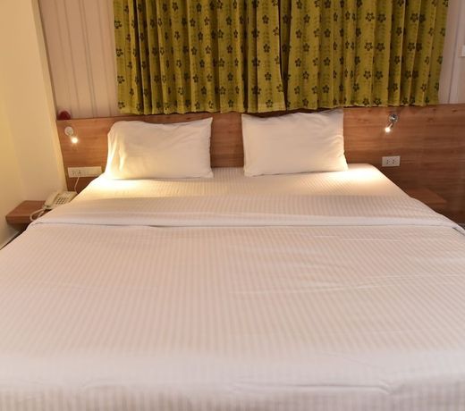 Rose Nana Hotel