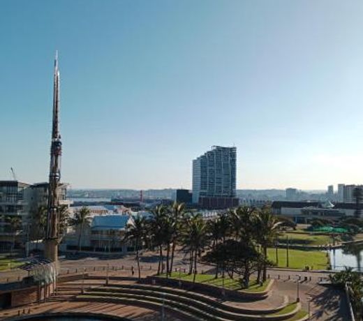 Serene Quays