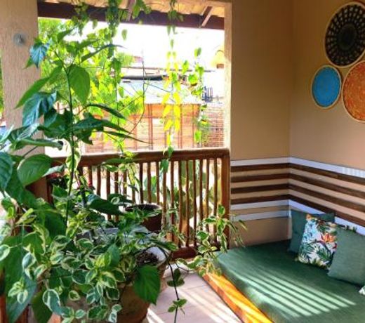 Residencial Villa Jeri - pague no PIX ou PAYPAL - CASA com VARANDA, Wi-Fi, Smart TV, COZINHA completa a 300m do MAR