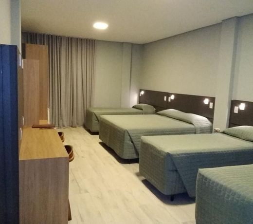 Sky Palace Hotel