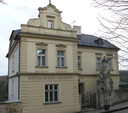 Vila U VarhanaÅe
