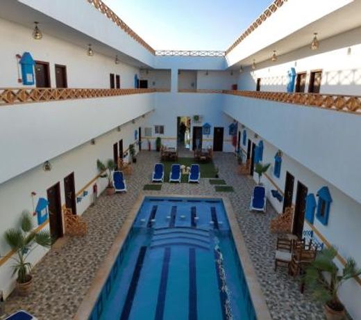 Golden Plaza Dahab Resort