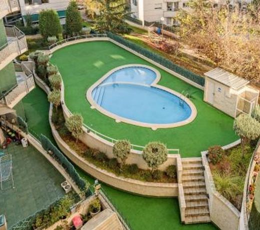 Apartamento&piscina cerca de Barcelona