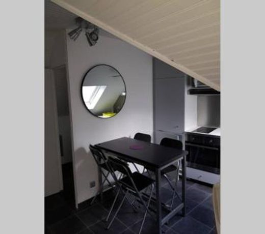 ST LARY-VIGNEC Joli petit appartement idealament situe