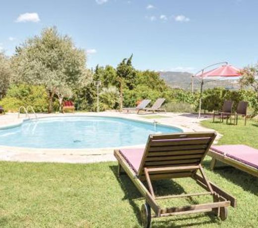 Amazing home in Sarrians with 1 Bedrooms, WiFi and Outdoor swimming pool