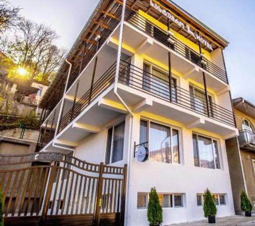 Hotel Caucasus Borjomi