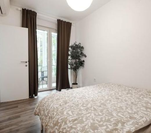 Periva Apartment Zagreb with Breakfast