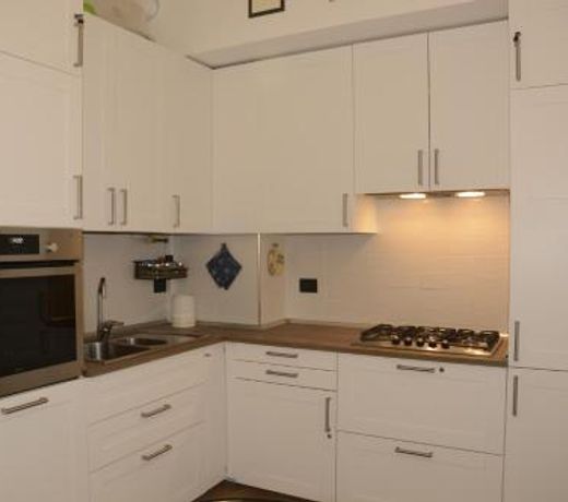 La casa di Agnese - camera con bagno e cucina