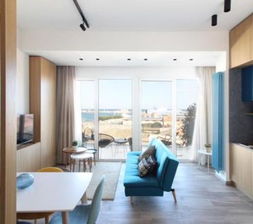 Seaview Apartments