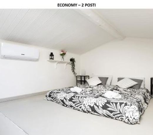 DOMY'S GUEST HOUSE