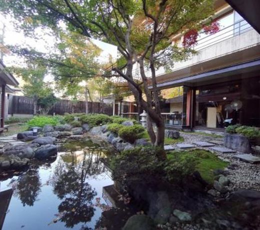Sakahijiri Nikko