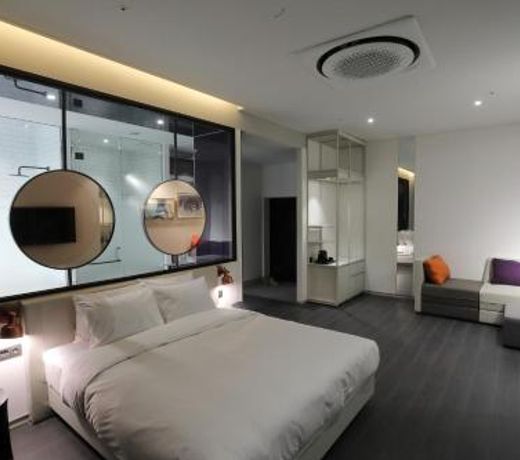 Orchid Hotel