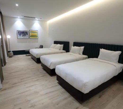 Orchid Hotel